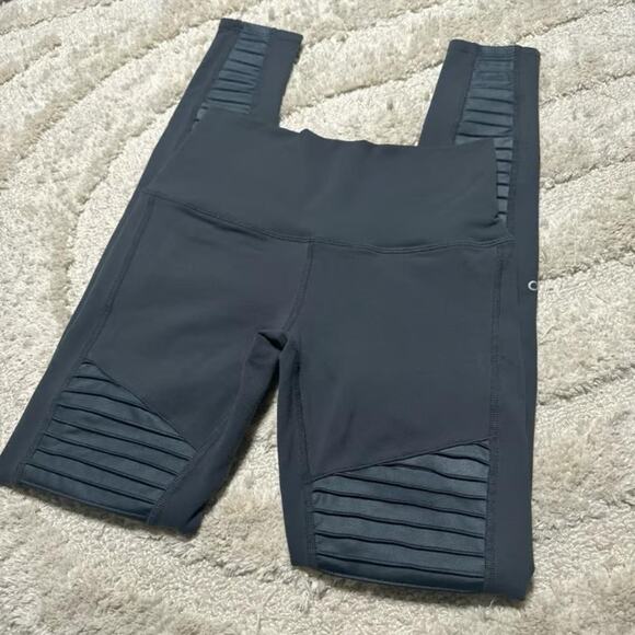 Alo Yoga High Waist Moto Legging - Picture 2 of 8